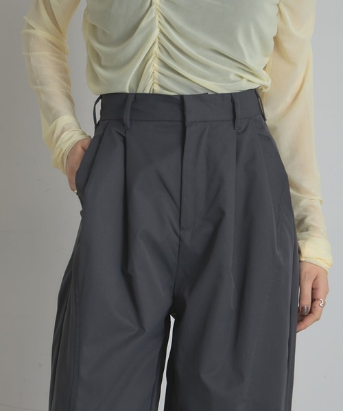 &. NOSTALGIA（アンドドットノスタルジア）の「タフタワイドカーブパンツ（その他パンツ・レディース・アイボリー/グレー・M）」の4枚目の写真