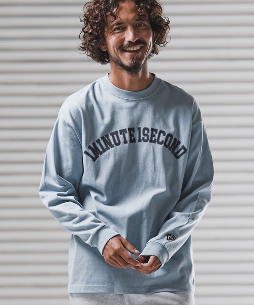 1minute 1second（ワンミニットワンセカンド）の「mlt5441-big silhouette college logo long cut&sewn ロングスリーブTシャツ(1M25F350)（Tシャツ/カットソー・メンズ・ホワイト/ブルー系その他/ブラック/グレー系その他・XL/L/M）」の5枚目の写真
