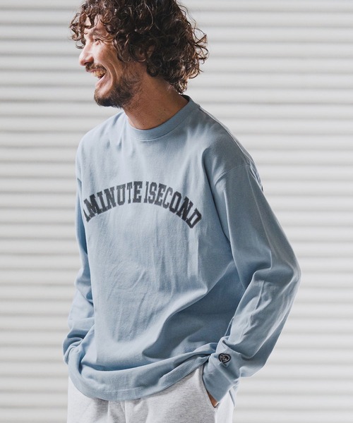 1minute 1second（ワンミニットワンセカンド）の「mlt5441-big silhouette college logo long cut&sewn ロングスリーブTシャツ(1M25F350)（Tシャツ/カットソー・メンズ・ホワイト/ブルー系その他/ブラック/グレー系その他・XL/L/M）」の7枚目の写真