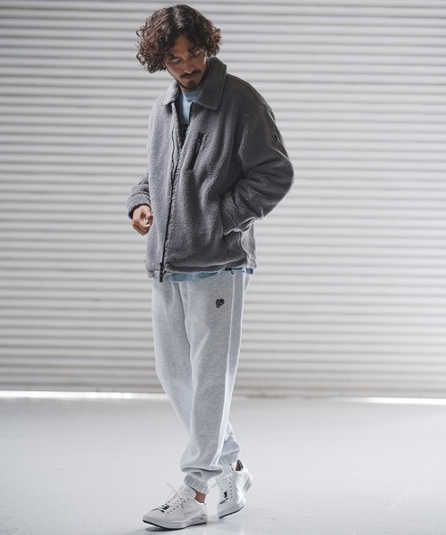 1minute 1second（ワンミニットワンセカンド）の「mlt5441-big silhouette college logo long cut&sewn ロングスリーブTシャツ(1M25F350)（Tシャツ/カットソー・メンズ・ホワイト/ブルー系その他/ブラック/グレー系その他・XL/L/M）」の9枚目の写真