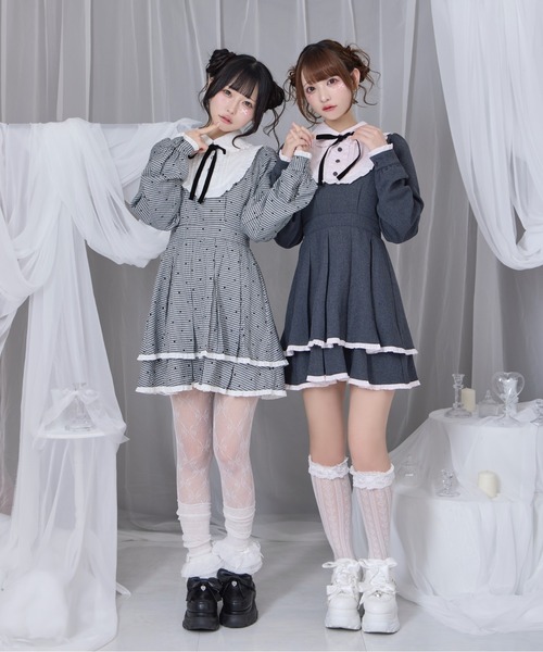 Honey Cinnamon(ハニーシナモン)の「ベロアリボン配色ヨークワンピース(ワンピース・レディース・ブラック/チェック・FREE)」の5枚目の写真