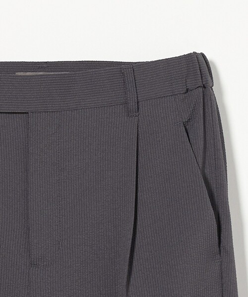 A DAY IN THE LIFE UNITED ARROWS(アデイインザライフユナイテッドアローズ)の「サッカー タック テーパードパンツ<A DAY IN THE LIFE>(その他パンツ・レディース・ダークグレー/モカ/ネイビー・36/38/40)」の12枚目の写真