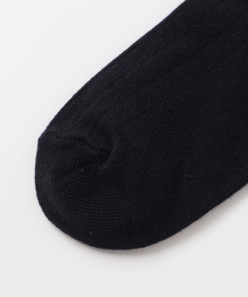 BeBe（ベベ）の「サイドリボンリブタイツ(80~140cm)（タイツ/ストッキング・キッズ・オフホワイト/ブラック・XS/L/S/M）」の10枚目の写真