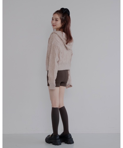 jumelle（ジュメロ）の「ケーブル編みZIPフーディー（パーカー・レディース・ベージュ/グレー・FREE）」の21枚目の写真