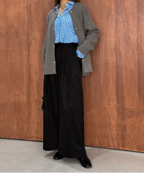 CURA CLOSET(キュラ クローゼット)の「【happy_acoaco select】スエードライク 2タックワイドパンツ(その他パンツ・レディース・カーキ/ブラック/ベージュ/ブラウン・L/M)」の2枚目の写真
