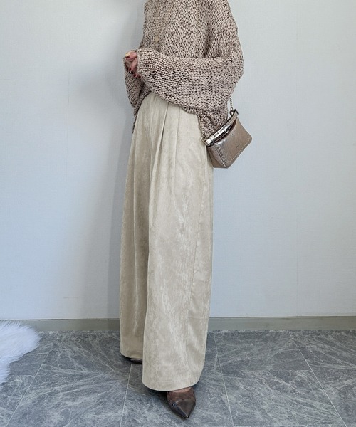 CURA CLOSET(キュラ クローゼット)の「【happy_acoaco select】スエードライク 2タックワイドパンツ(その他パンツ・レディース・カーキ/ブラック/ベージュ/ブラウン・L/M)」の22枚目の写真