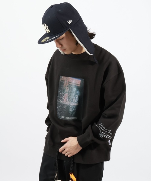 BAYFLOW（ベイフロー）の「【裏起毛】フォトプリントスウェット（Tシャツ/カットソー・メンズ・ブラック/オフホワイト/チャコール・LARGE/MEDIUM）」の3枚目の写真