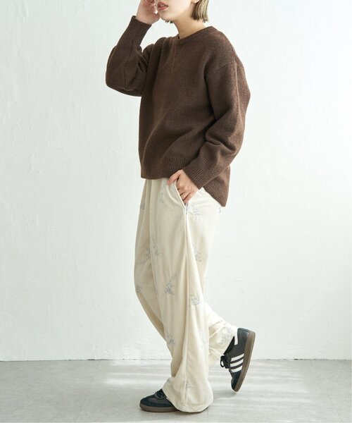 notch.(ノッチ)の「フラワーエンブロイダリーベロアパンツ(その他パンツ・レディース・ブラック/ブラウン/アイボリー・TM/M)」の15枚目の写真