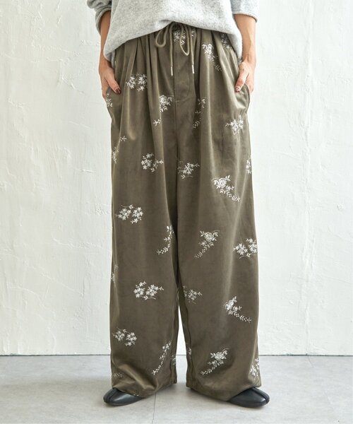 notch.(ノッチ)の「フラワーエンブロイダリーベロアパンツ(その他パンツ・レディース・ブラック/ブラウン/アイボリー・TM/M)」の17枚目の写真