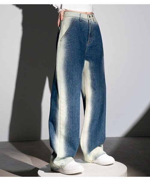 AVANDRESS(アバンドレス )の「Side-line Wide Pants INDIGO(デニムパンツ・レディース・その他・SMALL/MEDIUM/LARGE/X-LARGE)」の2枚目の写真