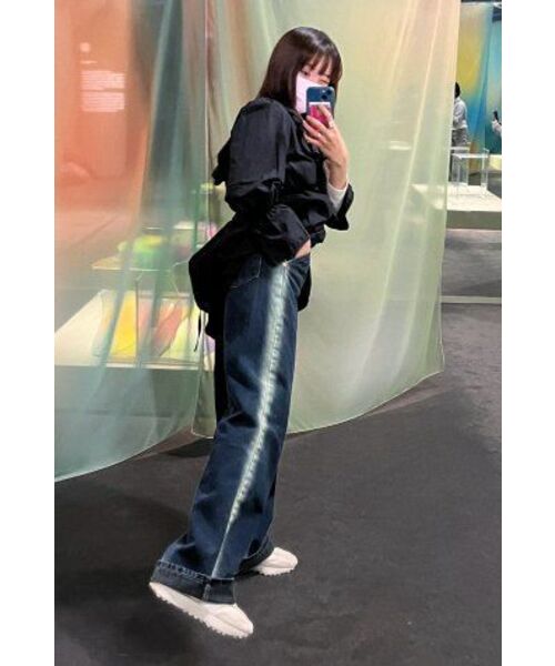 AVANDRESS(アバンドレス )の「Side-line Wide Pants INDIGO(デニムパンツ・レディース・その他・SMALL/MEDIUM/LARGE/X-LARGE)」の10枚目の写真