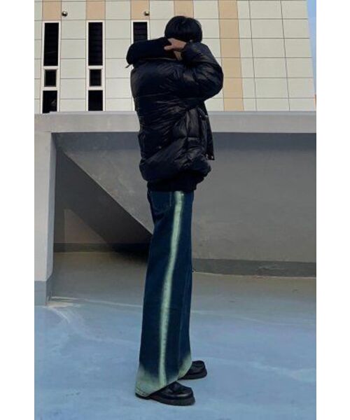 AVANDRESS(アバンドレス )の「Side-line Wide Pants INDIGO(デニムパンツ・レディース・その他・SMALL/MEDIUM/LARGE/X-LARGE)」の16枚目の写真