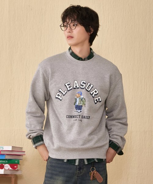 CHASECULT(チェイスカルト)の「共用キャラクターグラフィックスウェットシャツ-グレー(スウェット・メンズ・MD.Gray・90/100/95/105)」の1枚目の写真