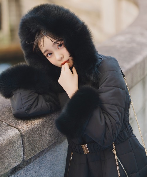 WILLSELECTION（ウィルセレクション）の「フォックスファーキルティングフレアコート（その他アウター・レディース・ベージュ/オフホワイト/ブラック・SMALL/MEDIUM）」の14枚目の写真