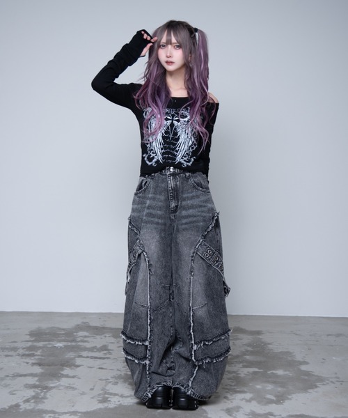 REFLEM（レフレム）の「『REFLEM/レフレム』バレルレッグワイドデニムパンツ（デニムパンツ・レディース・ブラック/グレー・M/L）」の16枚目の写真