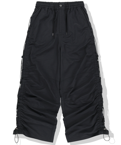 NOT4NERD（ノットフォーナード）の「Side Shirred Nylon Pants - Black（スウェットパンツ・レディース・その他・MEDIUM/LARGE/X-LARGE）」の2枚目の写真