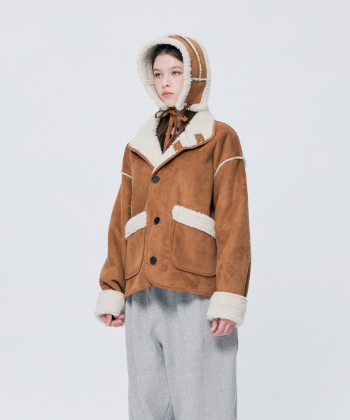 ARI（アリ）の「ALLEN MEMORY MUSTANG /CAMEL（ムートンコート・レディース・キャメル・FREE）」の2枚目の写真