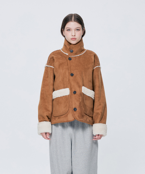 ARI（アリ）の「ALLEN MEMORY MUSTANG /CAMEL（ムートンコート・レディース・キャメル・FREE）」の4枚目の写真