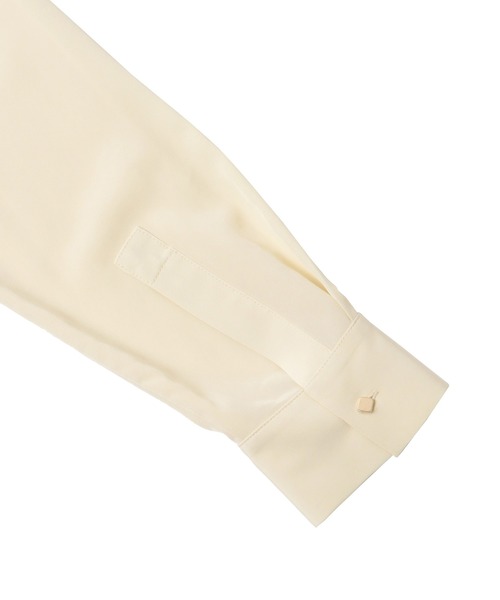 DRESSLAVE(ドレスレイブ)の「classic decine blouse(クラシックデシンブラウス)(シャツ/ブラウス・レディース・ブラック/ホワイト・38)」の13枚目の写真