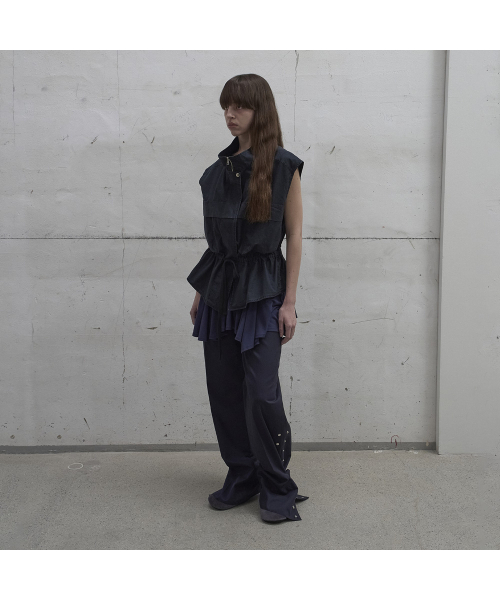 LCDC TM（エルシーディーシーティーエム）の「OUT POCKET VEST (BLACK)（ベスト・レディース・ブラック・OS）」の3枚目の写真
