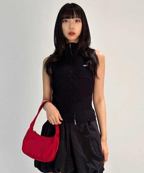 FDR（エフディーアール）の「Law Guage Rib Zip Up Sleeveless Black（ベスト・レディース・その他・FREE）」の3枚目の写真
