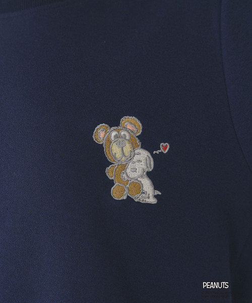 PEANUTS(ピーナッツ)の「【PEANUTS/ピーナッツ】SNOOPY and Teddy Bear刺繍デザイン裏起毛スウェットトレーナー(ニット/セーター・レディース・グリーン系その他/ネイビー/パープル・M/L/LL/3L)」の21枚目の写真