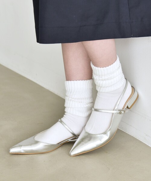 quaranciel(カランシエル)の「quaranciel: ポインテッド スリングバック フラット パンプス(パンプス・レディース・ピンク/シルバー/ブラウン・45/35/25)」の8枚目の写真