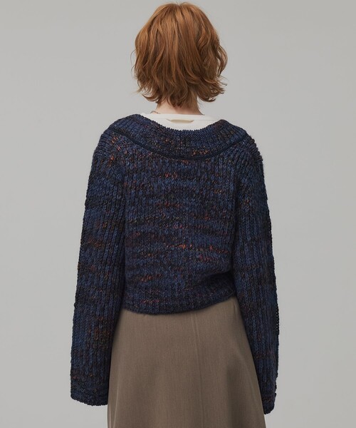 PUBLIC TOKYO(パブリックトウキョウ)の「ミックスカラーVネックニット(ニット/セーター・レディース・キャメル/ブルー・FREE)」の7枚目の写真