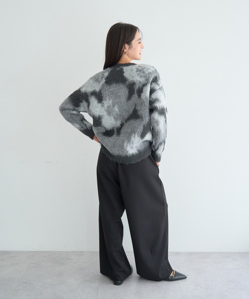 YECCA VECCA(イェッカヴェッカ)の「フラワー柄シャギーニット(ニット/セーター・レディース・ピンク/ブルー/チャコールグレー・FREE)」の12枚目の写真
