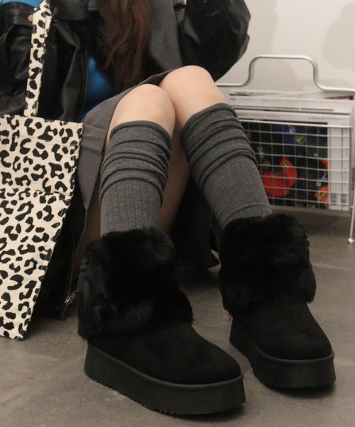 Dedes(デデス)の「Dedes 厚底 ファーカバーブーツ(ブーツ・レディース・ベージュ/ブラウン/ブラック・42/40/36/34/38/44)」の2枚目の写真