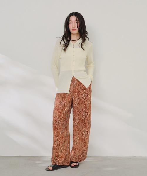 Shelly island(シェリーアイランド)の「冷感シルクタッチポロ襟カーディガン(カーディガン/ボレロ・レディース・ブラック/ピンク/ホワイト/ブルー・FREE)」の11枚目の写真