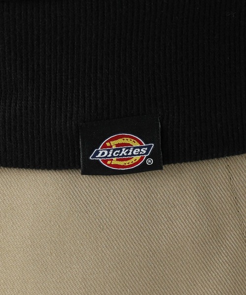 Dickies(ディッキーズ)の「エンブレム クルースウェット(スウェット・メンズ・ブラック/ヘザーグレー/ネイビー/ベージュ・MEDIUM/LARGE/X-LARGE)」の5枚目の写真
