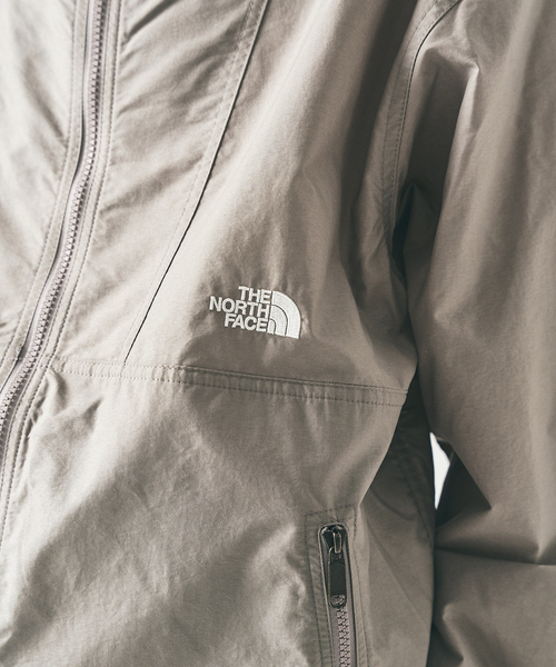 THE NORTH FACE(ザノースフェイス)の「THE NORTH FACE / ザ ノースフェイス Compact Jacket(マウンテンパーカー・メンズ・ブラック/アイボリー/ライトグレー/パープル・X-LARGE/LARGE/MEDIUM/SMALL)」の22枚目の写真
