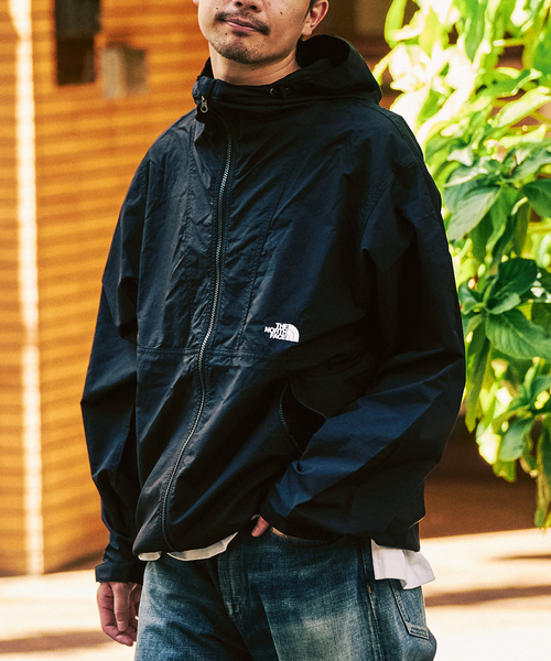 THE NORTH FACE（ザノースフェイス）の「THE NORTH FACE / ザ ノースフェイス Compact Jacket（マウンテンパーカー・メンズ・ブラック/アイボリー・X-LARGE/LARGE/MEDIUM/SMALL）」の5枚目の写真