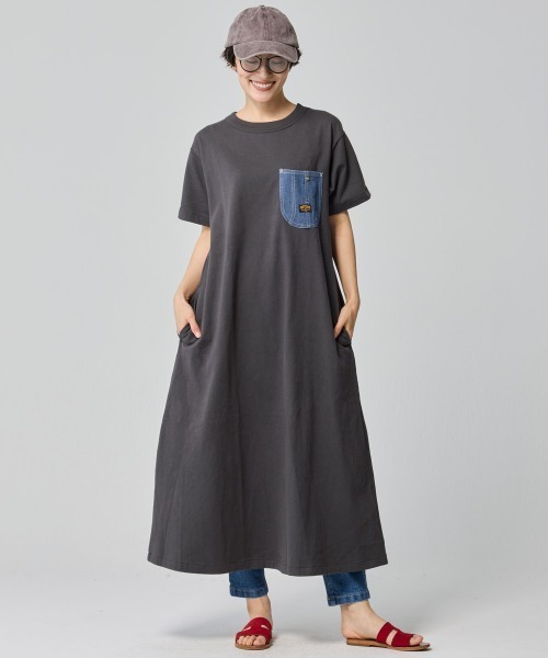 KRIFF MAYER Lady's Collection(クリフメイヤーレディースコレクション)の「【綿100%】やわらかヘビー天竺デニムポケットワンピ(ワンピース・レディース・チャコール/グレー/ナチュラル・LARGE/MEDIUM)」の3枚目の写真