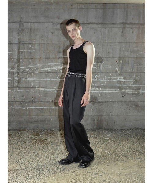 JOHN LAWRENCE SULLIVAN（ジョンローレンスサリバン）の「EYELET BELT（ベルト・メンズ・ブラック・28/30/32/34）」の4枚目の写真