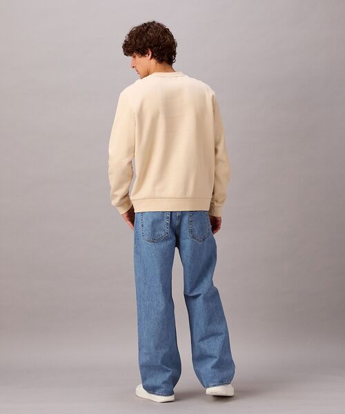 Calvin Klein(カルバン・クライン)の「【ユニセックス】ロゴエンブロイダリークルーネックスウェットシャツ(スウェット・メンズ・ネイビー/ベージュ・S/M/L)」の7枚目の写真