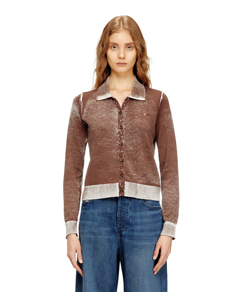 DIESEL（ディーゼル）の「ウィメンズ コットン襟付きカーディガン M-LOREN（カーディガン/ボレロ・レディース・ブラウン/ブラック・X-LARGE/MEDIUM/LARGE/X-SMALL/SMALL）」の6枚目の写真