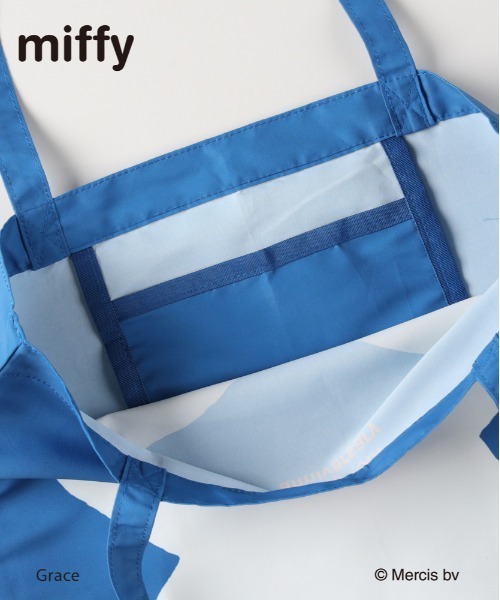 Right-on(ライトオン)の「【miffy】70周年限定 ボアポーチ内蔵 折りたたみエコバッグ (トートバッグ / コンパクト収納 / ギフト)(エコバッグ/サブバッグ・レディース・ブルー・ONE SIZE)」の5枚目の写真