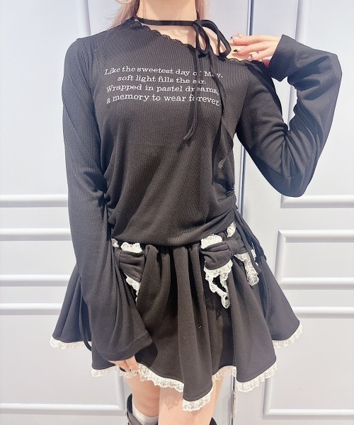 lilLilly(リルリリー)の「ワンショルレーストップス(Tシャツ/カットソー・レディース・ブラック/ホワイト/オレンジ・FREE)」の13枚目の写真
