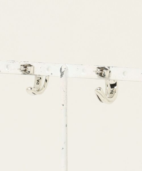 PHILIPPE AUDIBERT（フィリップ オーディベール）の「【PHILIPPE AUDIBERT】Virginia フープピアス BO6737 AR（ピアス（両耳用）・レディース・シルバー・FREE）」の9枚目の写真