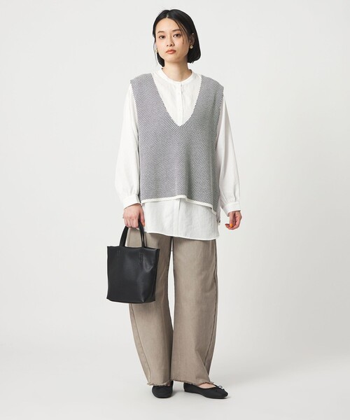 A DAY IN THE LIFE UNITED ARROWS(アデイインザライフユナイテッドアローズ)の「デニム カーブパンツ <A DAY IN THE LIFE>(デニムパンツ・レディース・ベージュ/コバルトブルー/ダークグレー・S/M)」の12枚目の写真