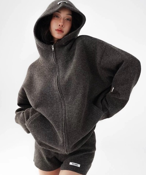 MAISON DE THERESE(メゾン ド テレーズ)の「上下2点セット ニットショートパンツ/フード付きジップカーディガン(カーディガン/ボレロ・レディース・アイボリー/グレー/チャコールグレー・FREE)」の6枚目の写真
