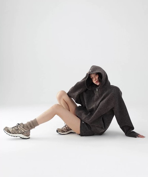 MAISON DE THERESE(メゾン ド テレーズ)の「上下2点セット ニットショートパンツ/フード付きジップカーディガン(カーディガン/ボレロ・レディース・アイボリー/グレー/チャコールグレー・FREE)」の8枚目の写真