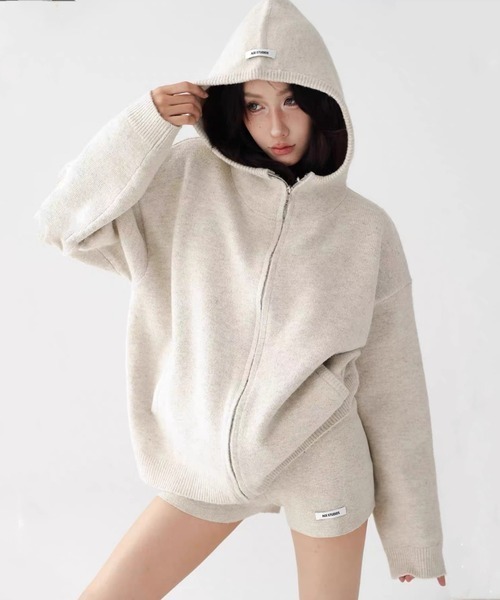 MAISON DE THERESE(メゾン ド テレーズ)の「上下2点セット ニットショートパンツ/フード付きジップカーディガン(カーディガン/ボレロ・レディース・アイボリー/グレー/チャコールグレー・FREE)」の11枚目の写真