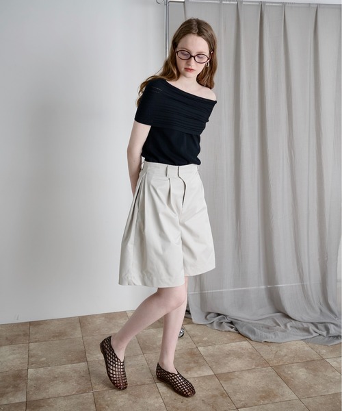 LOSCa(ロスカ)の「サイドタックフレアハーフパンツ(その他パンツ・レディース・チャコールグレー/アイボリー/ブラウン・M/S)」の22枚目の写真