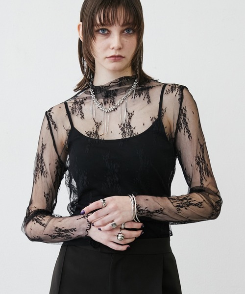 MONOe(モノエ)の「【1枚でも映える】ハイネックレースシアートップス(Tシャツ/カットソー・レディース・パープル/ライトグレー/ホワイト/ボルドー/ブラック・FREE)」の15枚目の写真