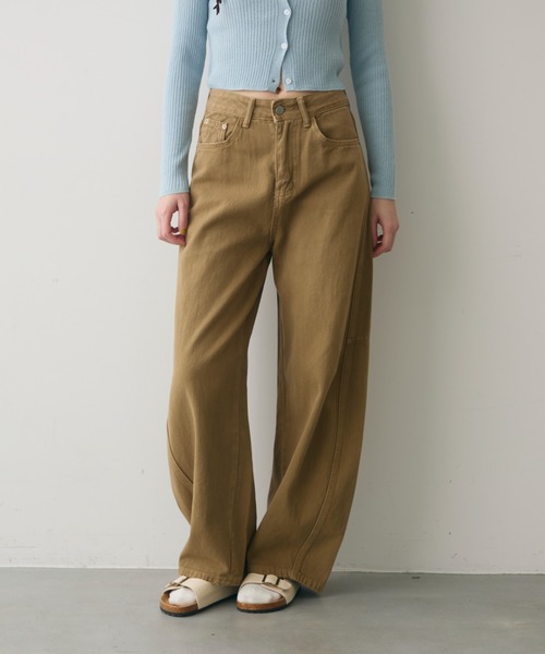 full/fill.(フルフィル)の「side carve denim pants / サイドカーブデニムパンツ(デニムパンツ・レディース・ベージュ/ブルー・FREE)」の2枚目の写真