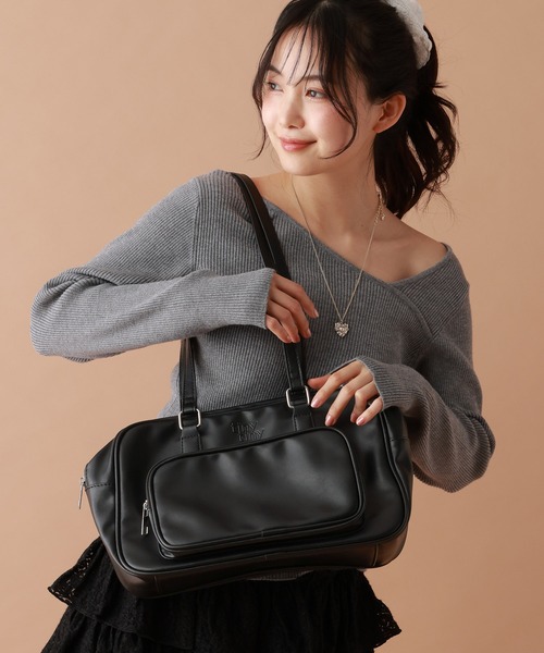 tiny tiny（ティニーティニー）の「スクエア前ポケットバッグ[tiny tiny(ティニーティニー)]（ボストンバッグ・レディース・ブラック/キャメル・0）」の22枚目の写真