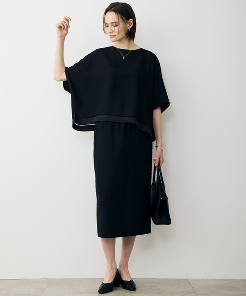ICB（アイシービー）の「【WEB限定カラーあり】 FluidBackSatin クロップドブラウス（シャツ/ブラウス・レディース・ブラック系/グレー系/ネイビー系/ブルー系/サックスブルー系/ライトイエロー系・44/42/46/40/48）」の20枚目の写真